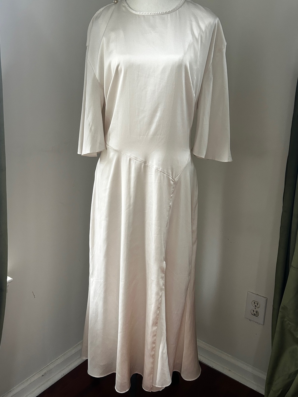 BHLDN Ivory Satin Open Back Bridal Maxi Dress Size L NWOT